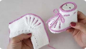 We knit children's shoes with our own hands according to the scheme.