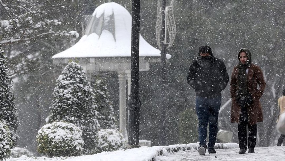 Meteoroloji paylaştı: İstanbul’a kar geliyor
