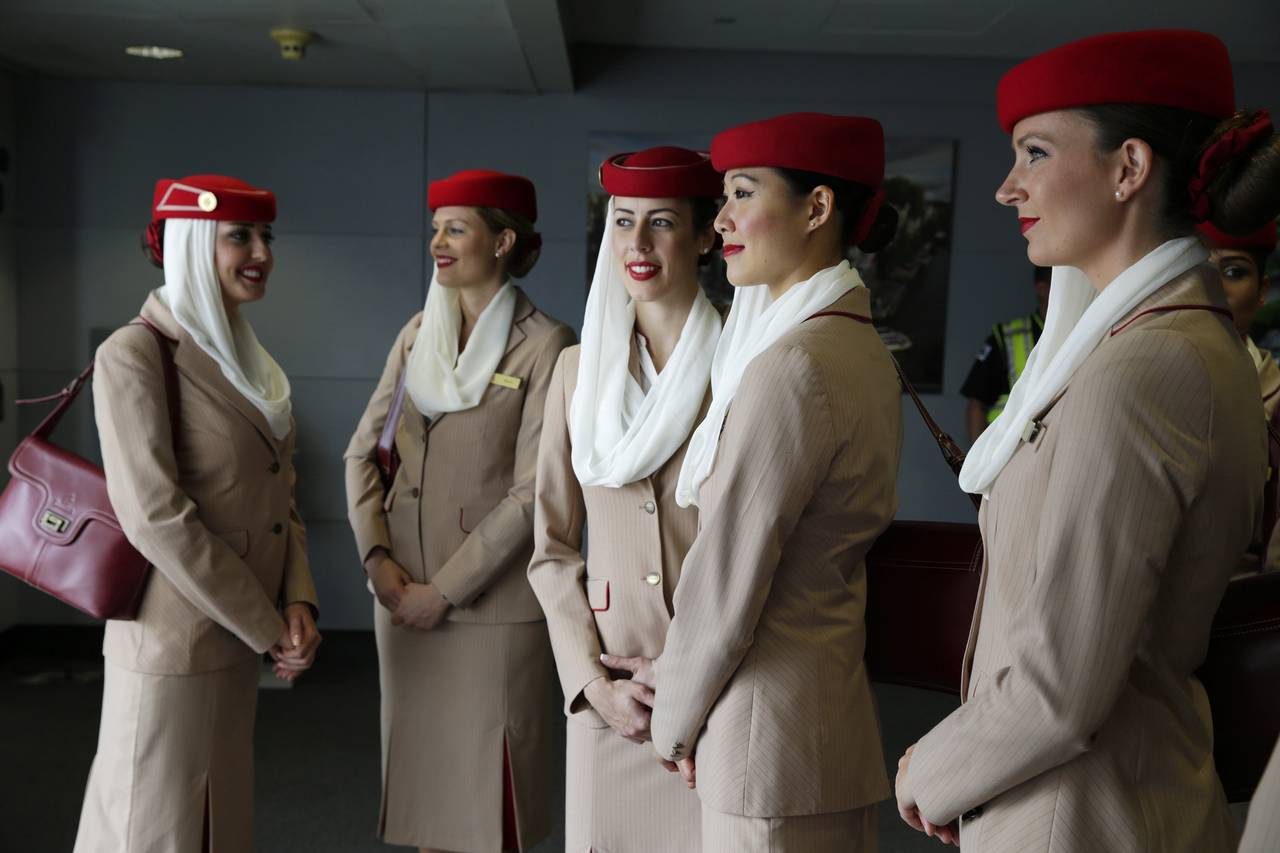 Emirates Lise Mezunu Kabin Memuru Alımı Yapıyor: Türkiye’den De Personel Seçilecek!